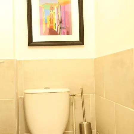 App' Art Centre + Parking Gratuit Apartment *