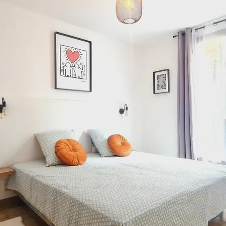 App' Art Centre + Parking Gratuit Apartment *